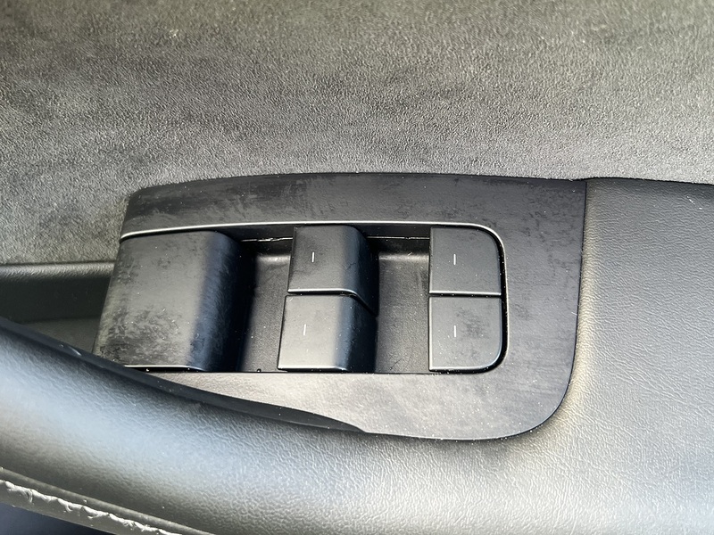 Tesla Model 3 Long Range - U11463