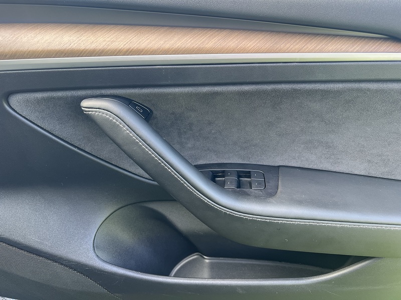 Tesla Model 3 Long Range - U11463