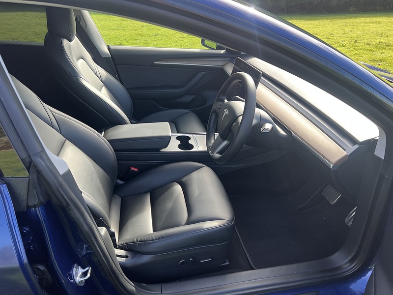 Tesla Model 3 Long Range - U11463