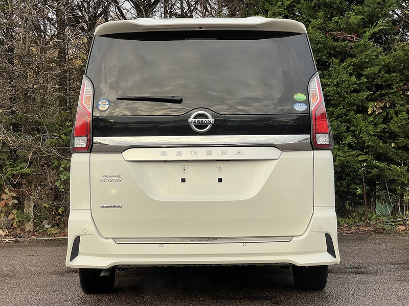 Nissan Serena Highway Star V Selection - U11466