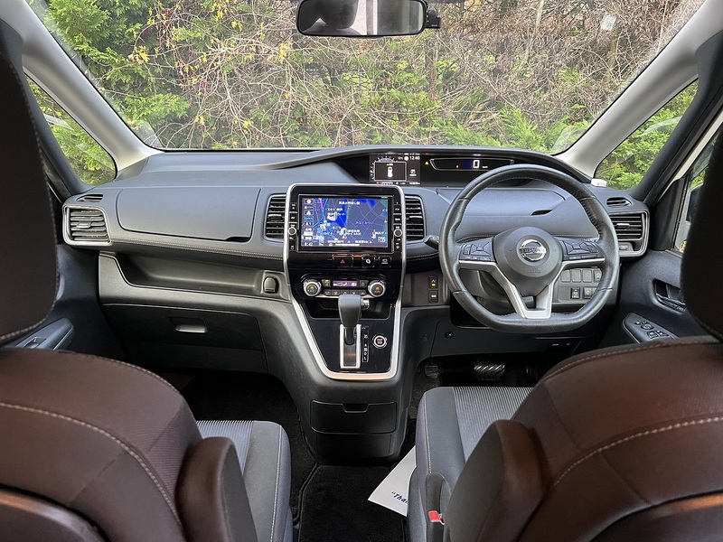 Nissan Serena Highway Star V Selection - U11466