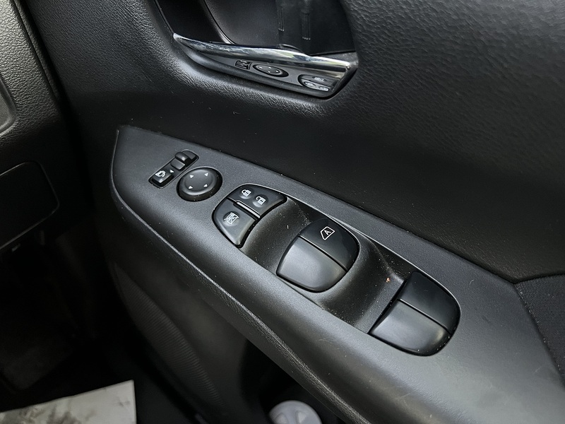 Nissan Serena Highway Star V Selection - U11466