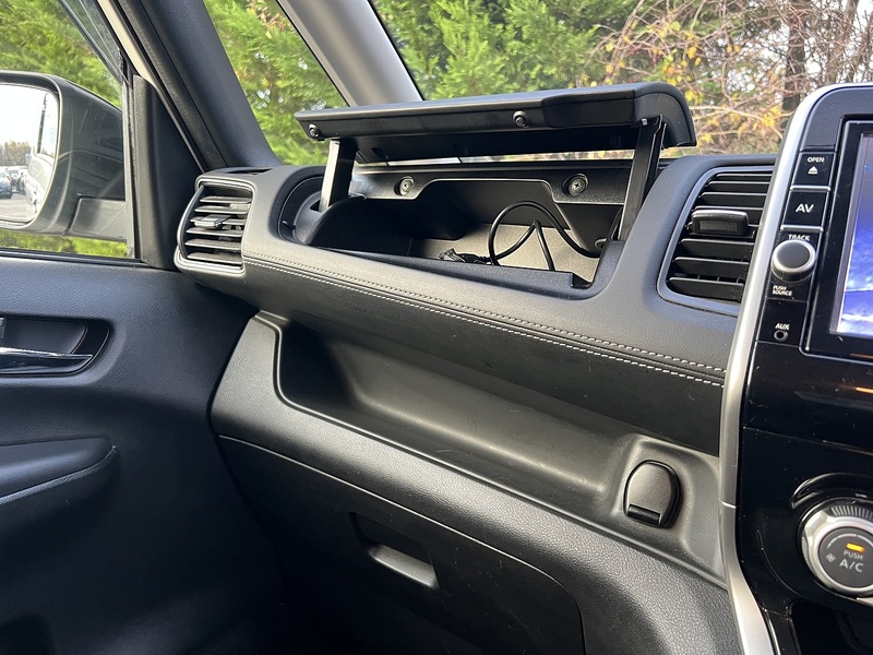 Nissan Serena Highway Star V Selection - U11466