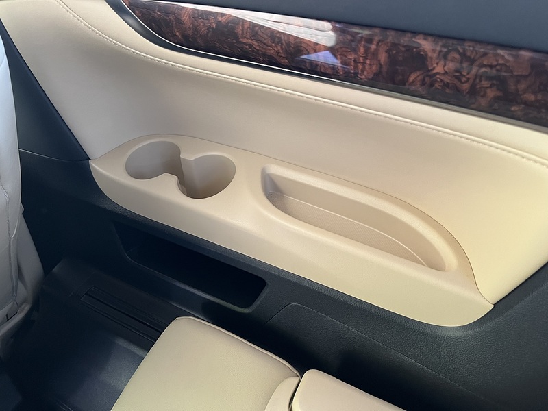 Toyota Alphard Hybrid G F Package 4WD - U11467