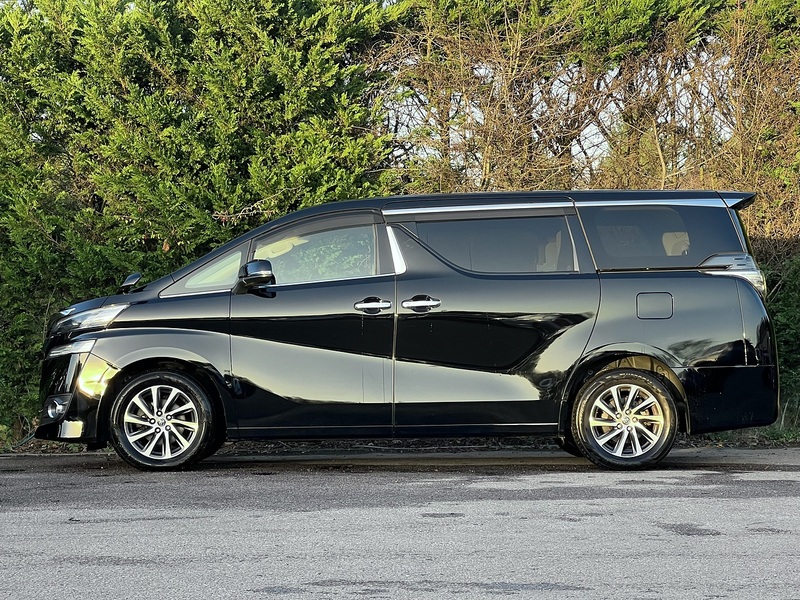 Toyota Vellfire 2.5x - U11468