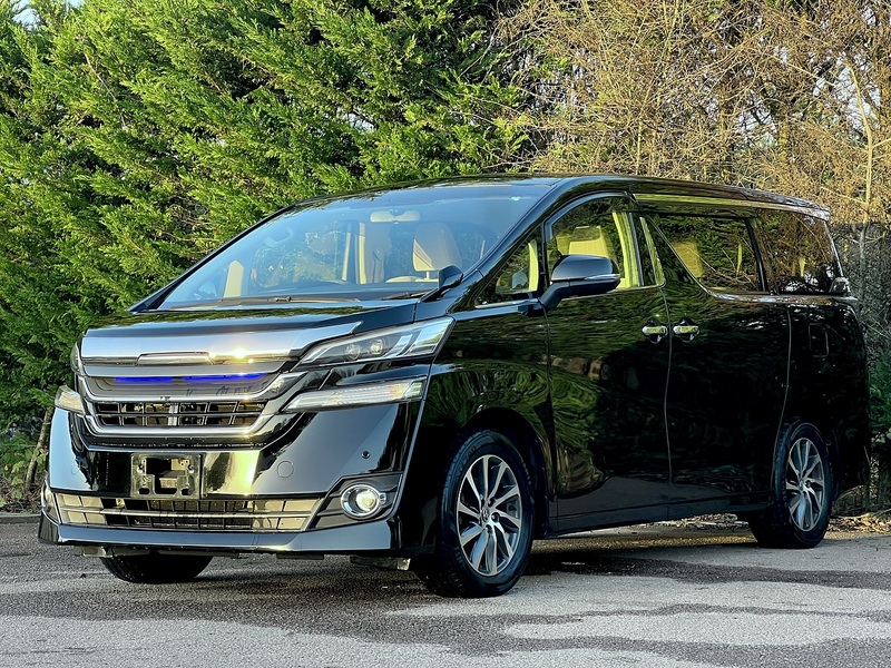 Toyota Vellfire 2.5x - U11468