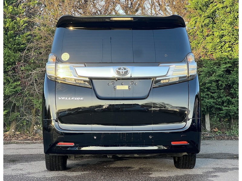 Toyota Vellfire 2.5x - U11468