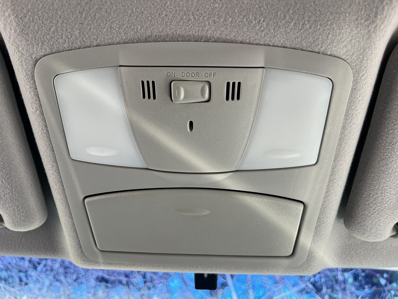 Nissan Elgrand 250 Highway Star S - U11471