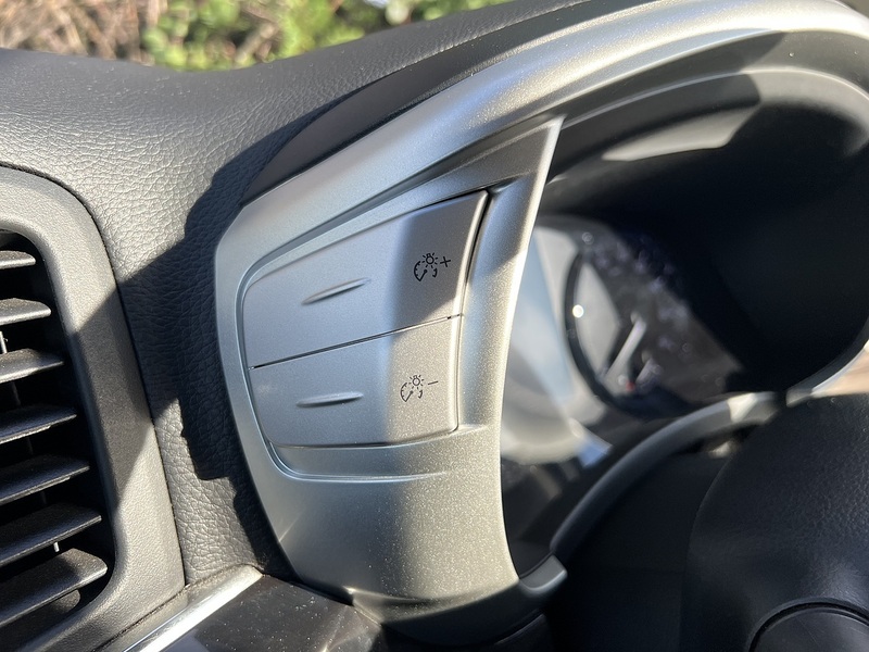 Nissan Elgrand 250 Highway Star S - U11471