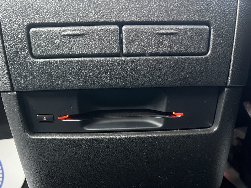 Nissan Elgrand 350 Highway Star - U11472