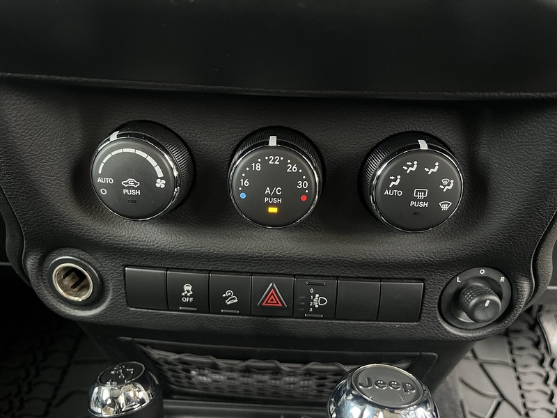 Jeep Wrangler Unlimited 4WD - U11473