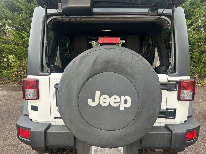 Jeep Wrangler Unlimited 4WD - U11474