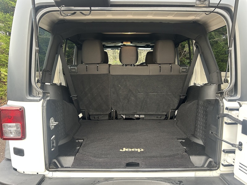 Jeep Wrangler Unlimited 4WD - U11474