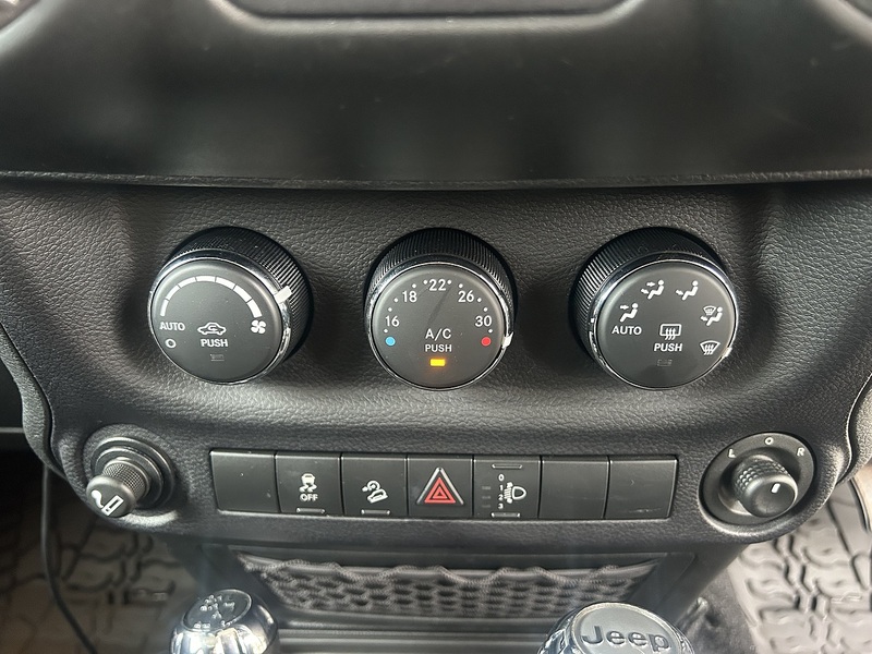 Jeep Wrangler Unlimited 4WD - U11474