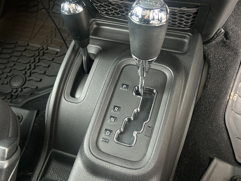 Jeep Wrangler Unlimited 4WD - U11474