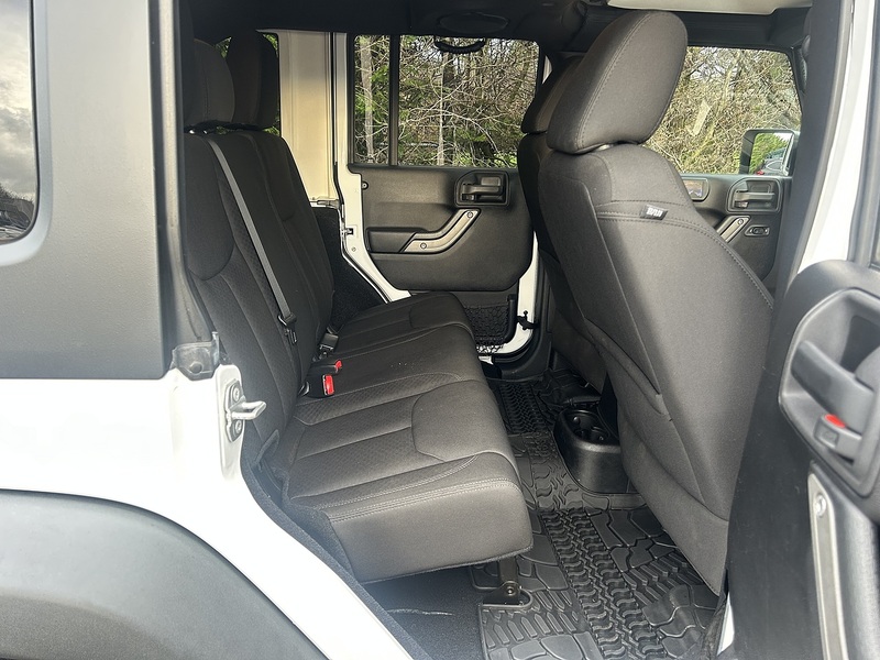 Jeep Wrangler Unlimited 4WD - U11474