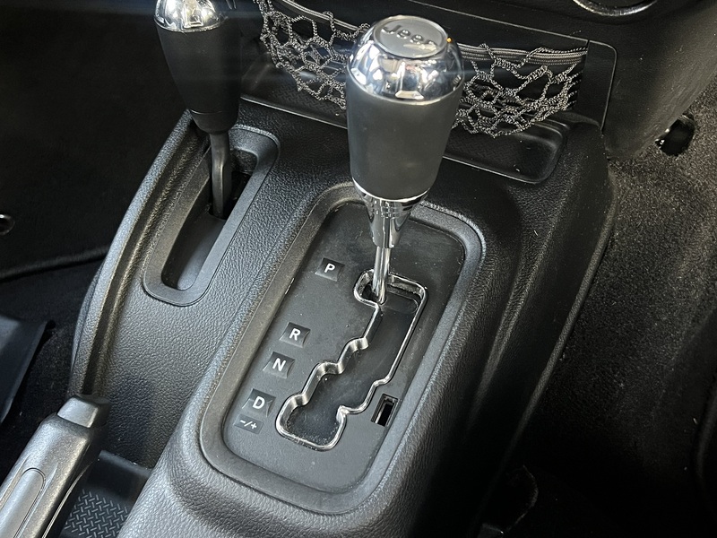 Jeep Wrangler Unlimited 4WD - U11477