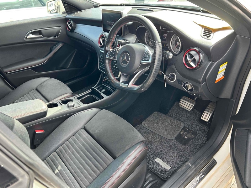 Mercedes-Benz Cla Cla250 Amg Sport - U11481