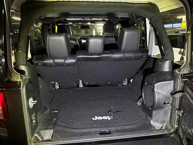 Jeep Wrangler Unlimited 4WD - U11483