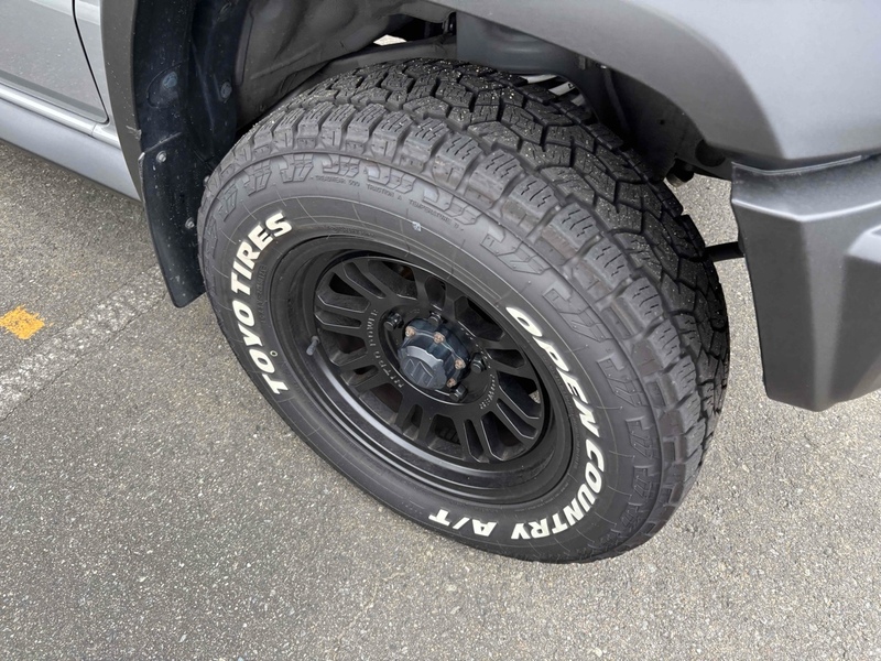 Suzuki Jimny Sierra 4WD JC - U11484