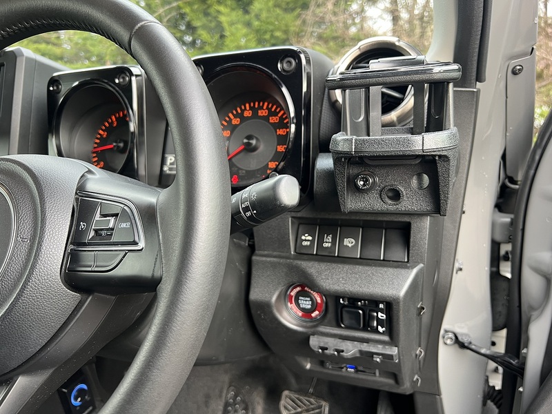 Suzuki Jimny Sierra 4WD JC - U11484