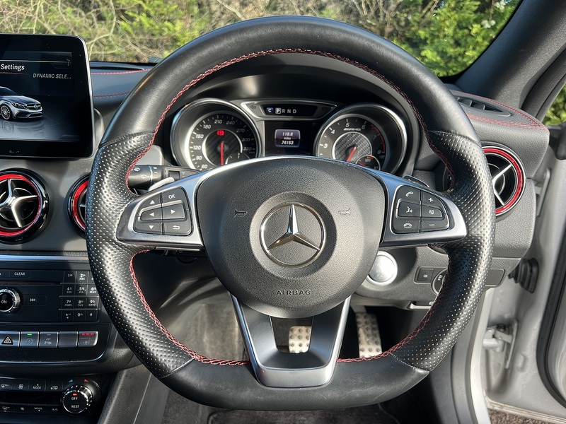 Mercedes-Benz Cla Amg Cla 45 4Matic Shooting Brake - U11485