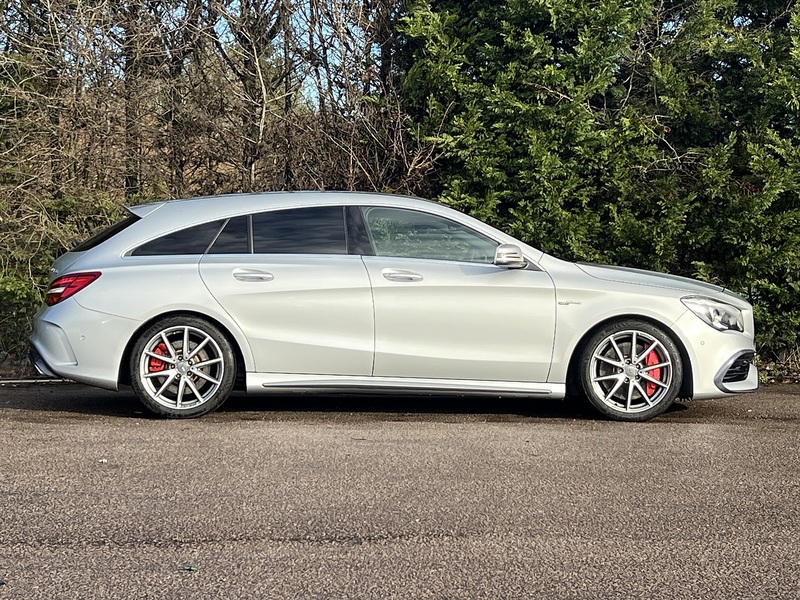 Mercedes-Benz Cla Amg Cla 45 4Matic Shooting Brake - U11485