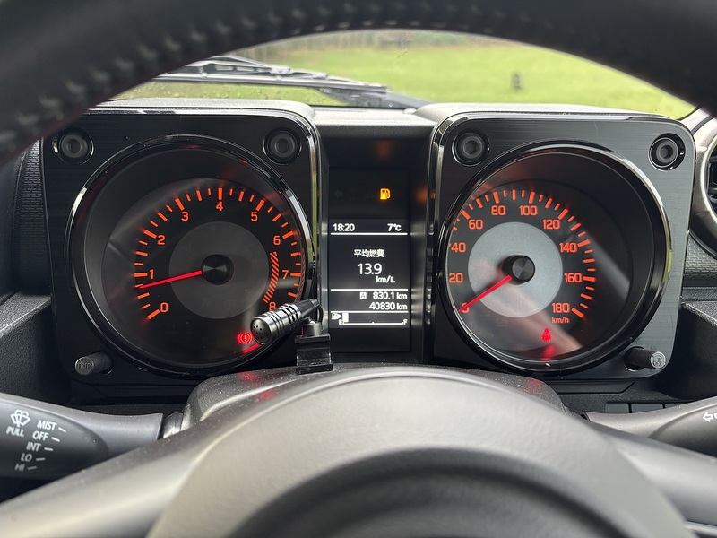 Suzuki Jimny Sierra 4WD JC - U11486