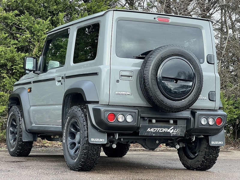 Suzuki Jimny Sierra 4WD JC - U11488