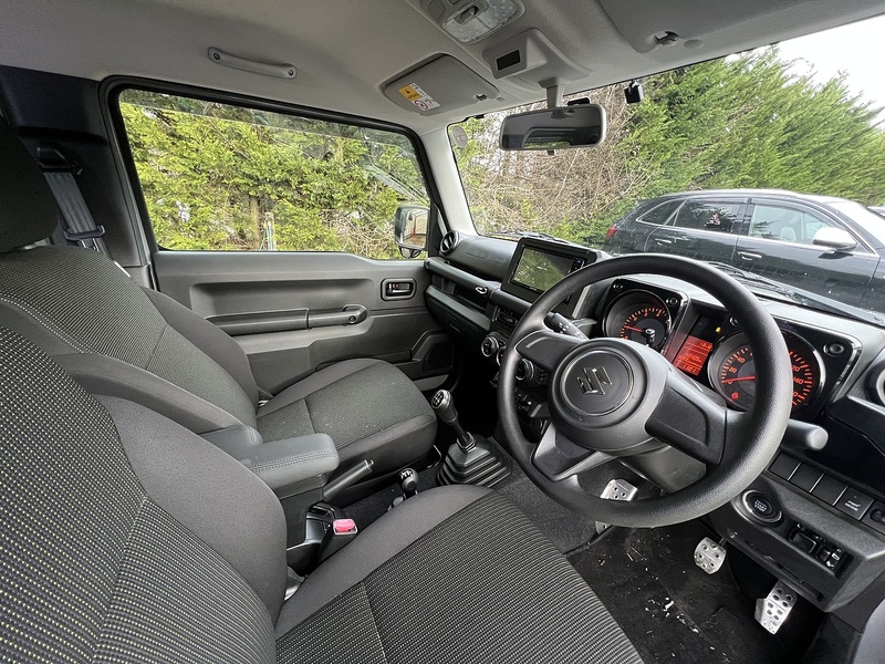 Suzuki Jimny Sierra 4WD JC - U11488