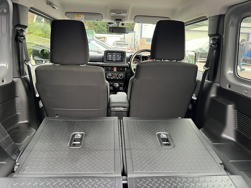 Suzuki Jimny Sierra 4WD JC - U11488