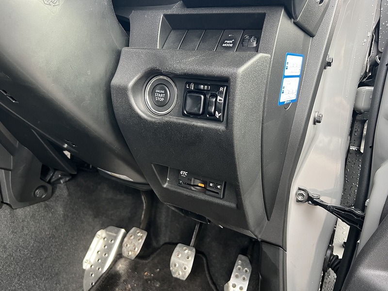 Suzuki Jimny Sierra 4WD JC - U11488