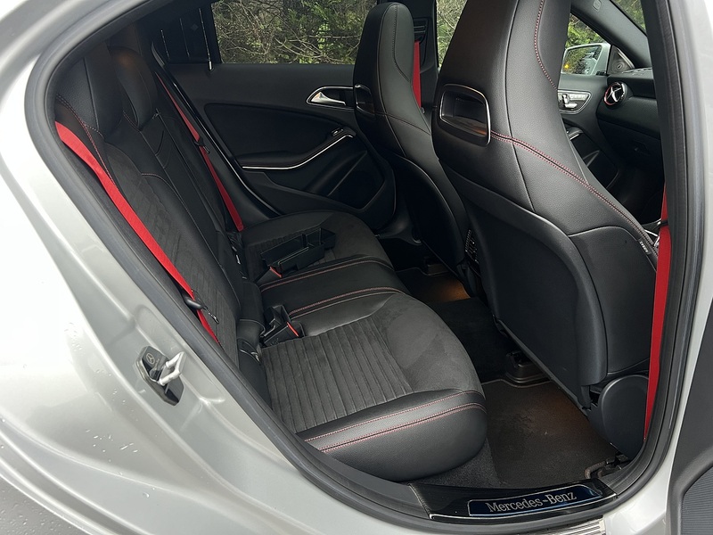 Mercedes-Benz A-Class A 250 4Matic Amg Line Premium - U11489