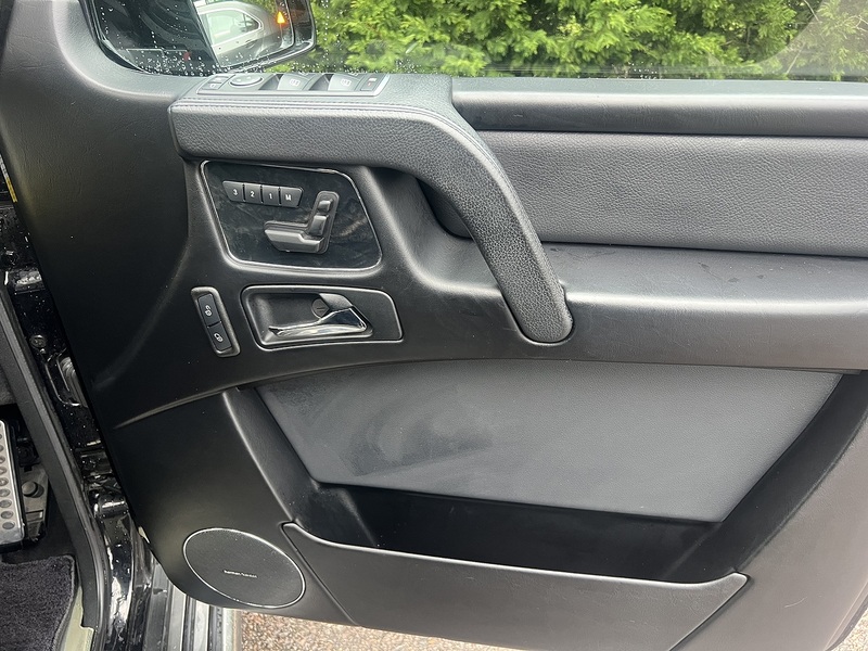 Mercedes-Benz G-Class G Class 5D 4wd - U11490