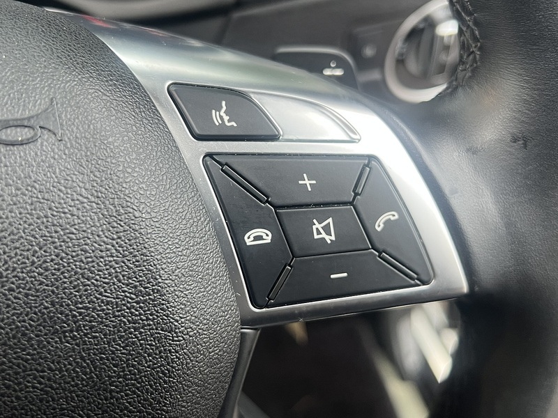 Mercedes-Benz G-Class G Class 5D 4wd - U11490