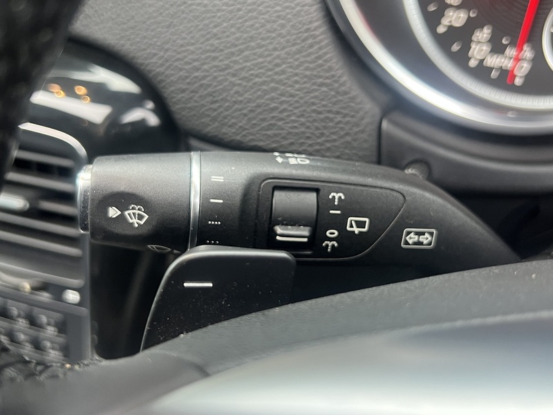 Mercedes-Benz G-Class G Class 5D 4wd - U11490