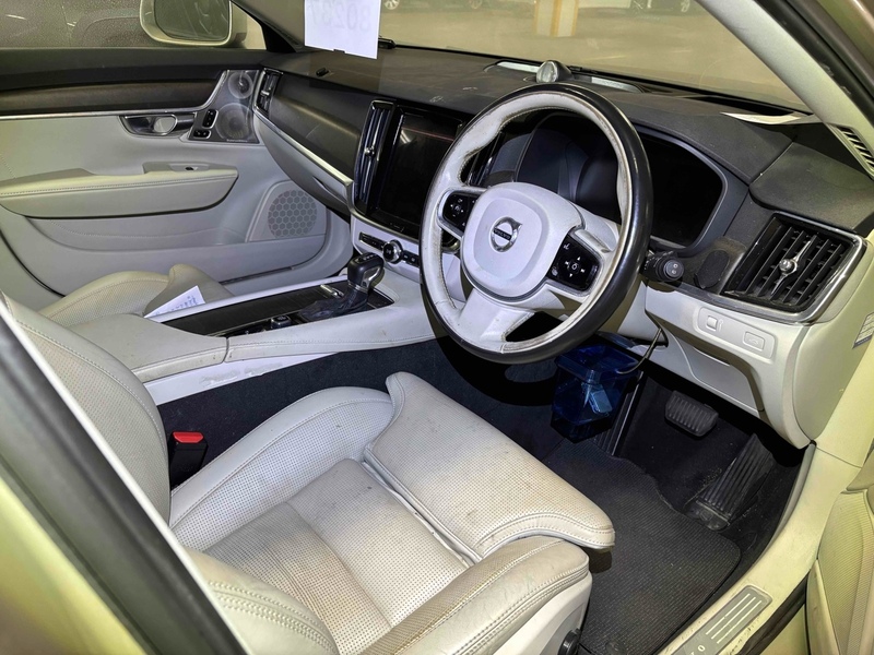 Volvo V90 T5 Cross Country Awd - U11491