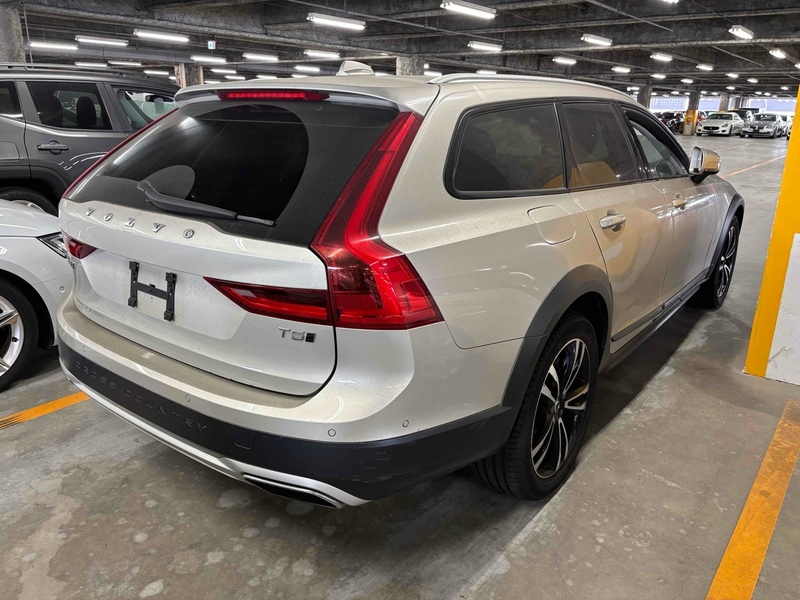 Volvo V90 T5 Cross Country Awd - U11491