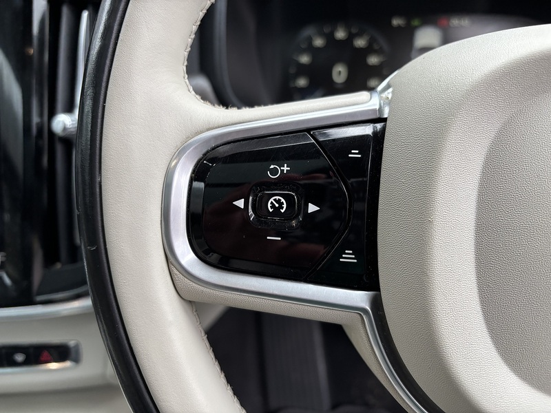 Volvo V90 T5 Cross Country Pro Awd - U11491