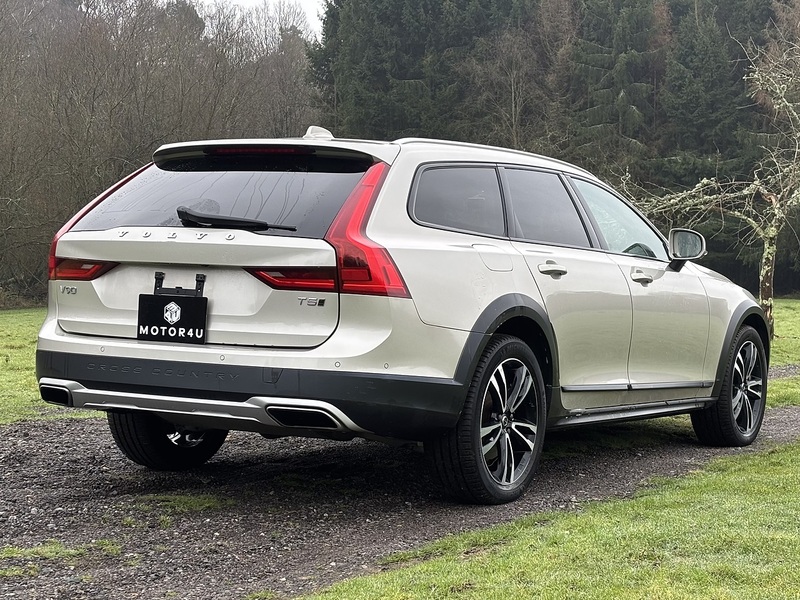 Volvo V90 T5 Cross Country Pro Awd - U11491
