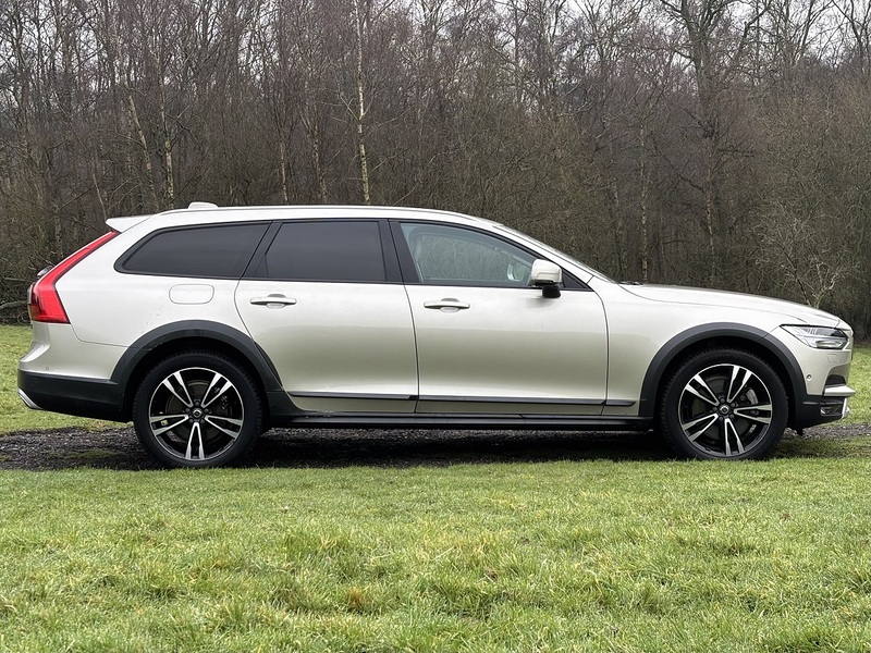Volvo V90 T5 Cross Country Pro Awd - U11491