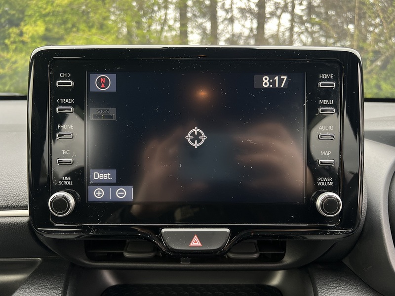 Toyota Yaris Hybrid Z - U11492