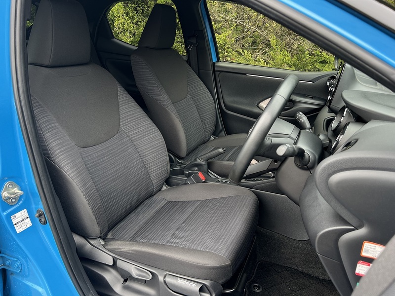 Toyota Yaris Hybrid Z - U11492