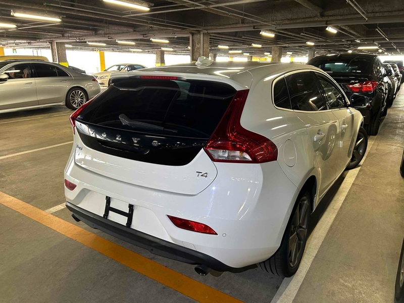 Volvo V40 T4 Se - U11493