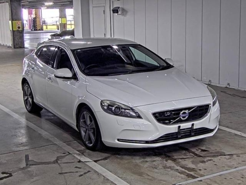 Volvo V40 T4 Se - U11493