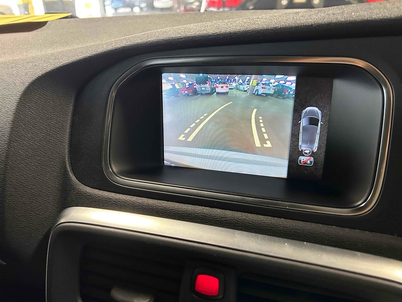 Volvo V40 T4 Se - U11493