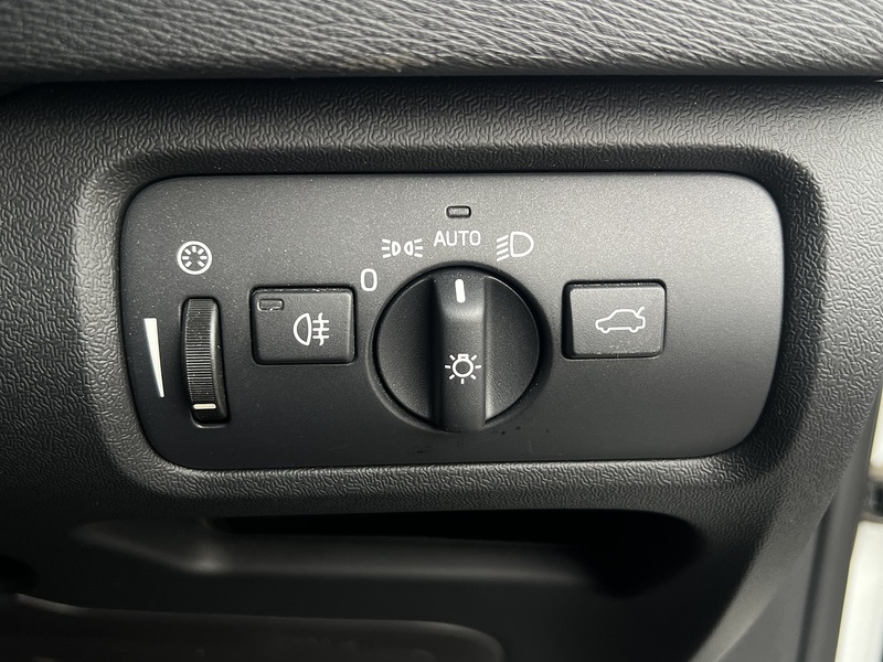 Volvo V40 T4 Se - U11493