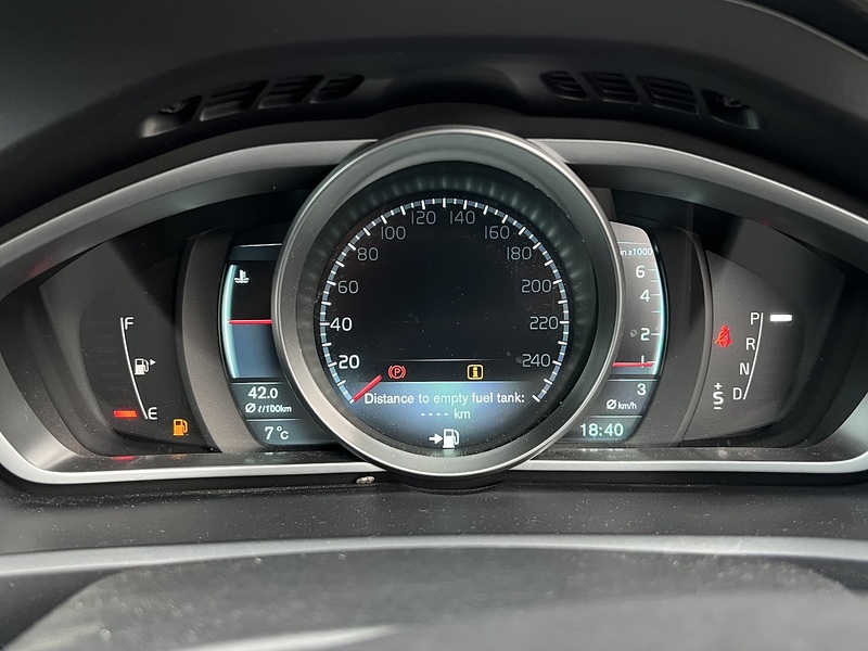 Volvo V40 T4 Se - U11493