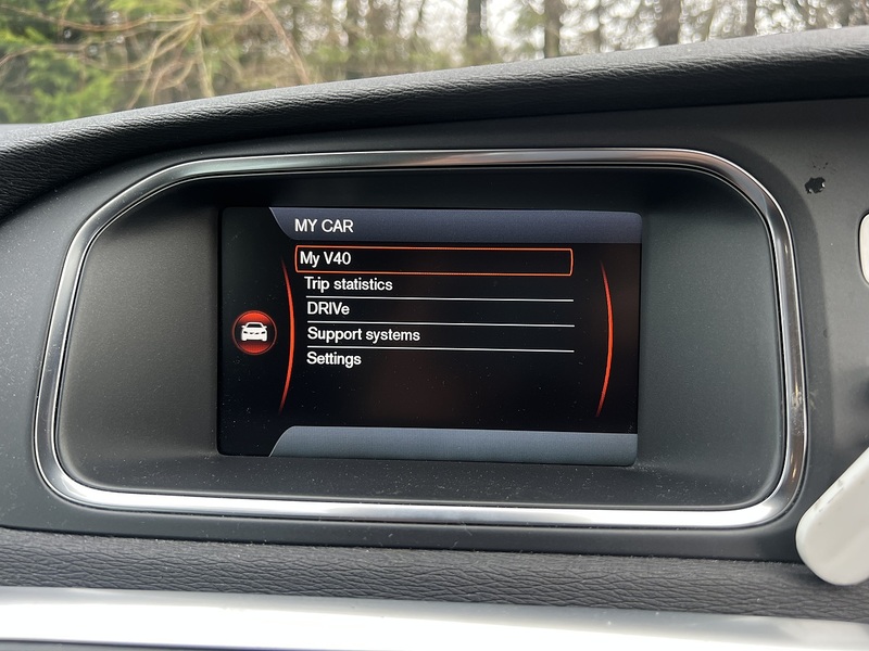 Volvo V40 T4 Se - U11493