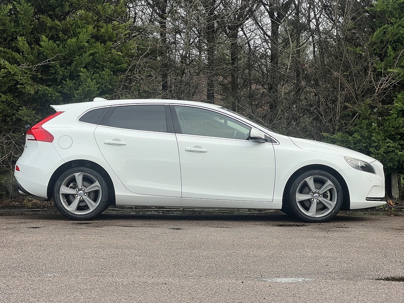 Volvo V40 T4 Se - U11493